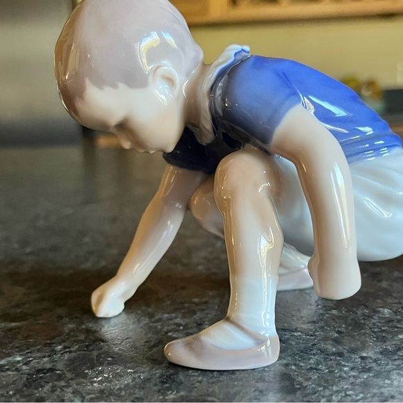 2 pc Bing & Grondahl Denmark Boy 1636BL and Goose 1902 - Picture 2 of 12